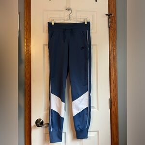 Nike Joggers
